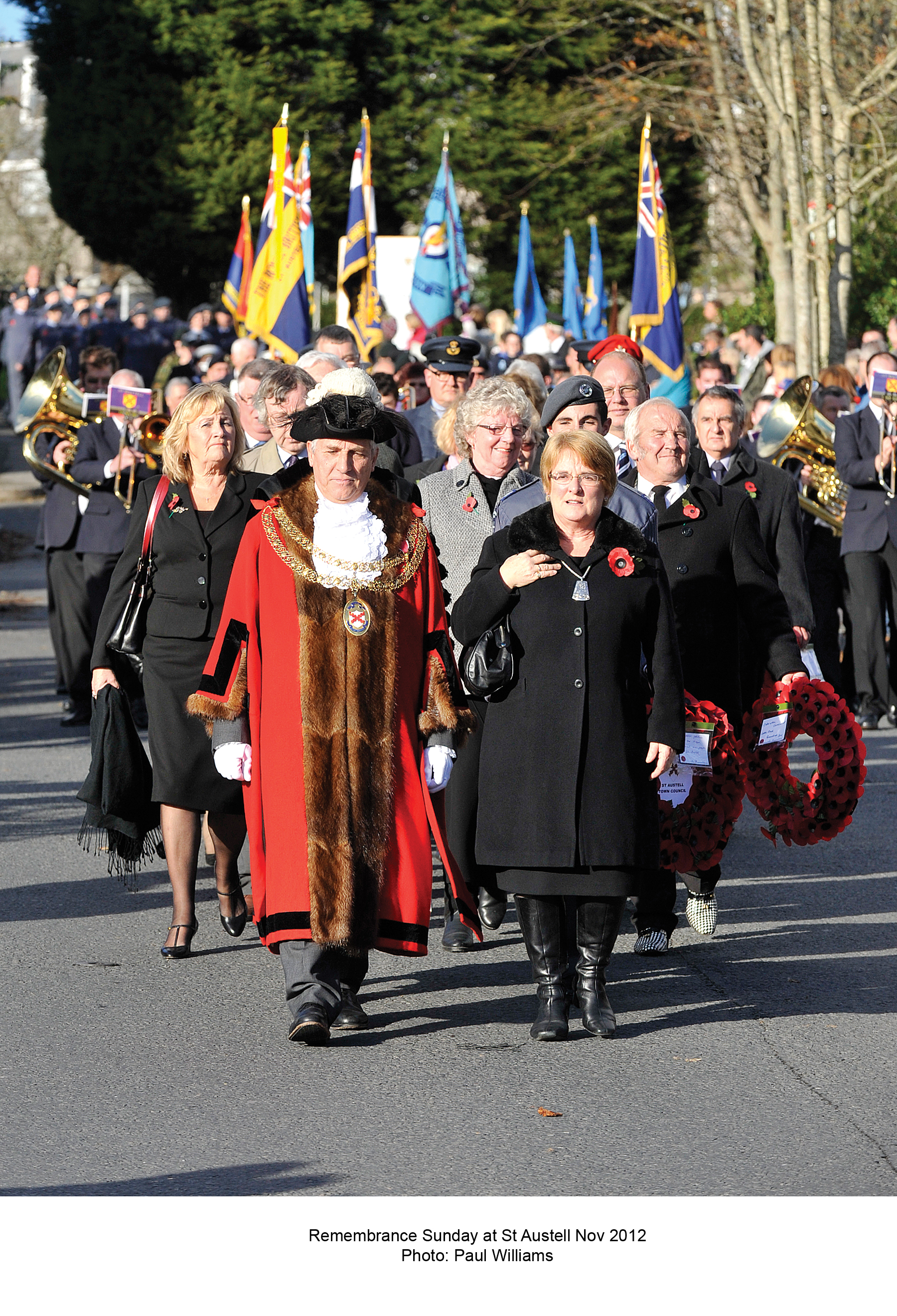 Mayor John Keast OBE leads the 2012 Remembrance Day Parade